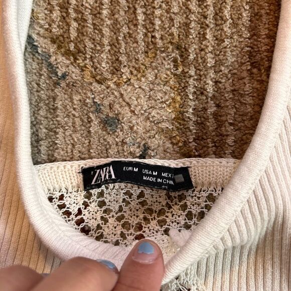 Zara Lace Top - Picture 2 of 3